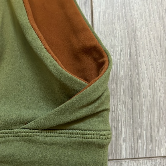 Lululemon Reversible Align Bra size 6 - Picture 11 of 11